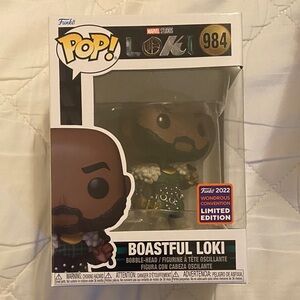 Funko Pop! Boastful Loki with Green and Gold Accents‎